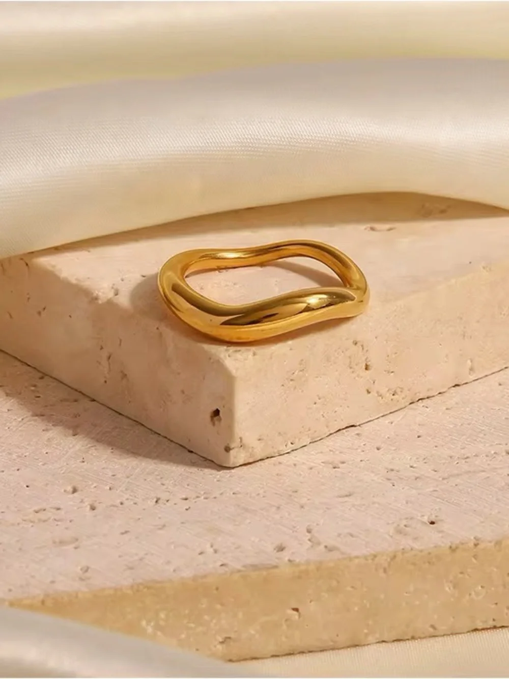 SIZE 7 | 18K Gold Plated Sculptural Wave Ring - Picture 6 of 7